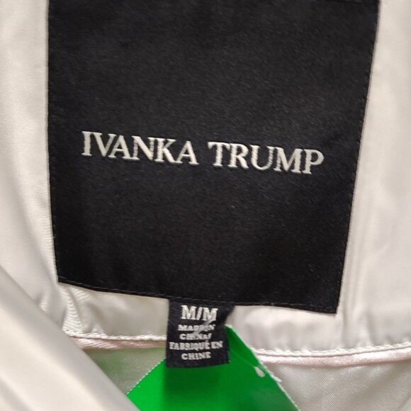 Ivanka Trump Women's Cream Puffer Coat with Faux Fur Hood - Picture 2 of 3